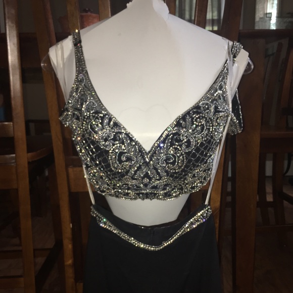 Homecoming Dress - Picture 2 of 3